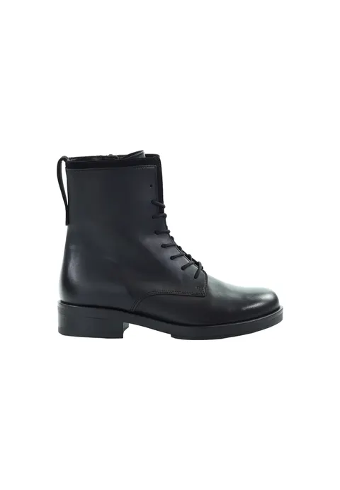 Damskie botki czarne Gabor 8020.01.001