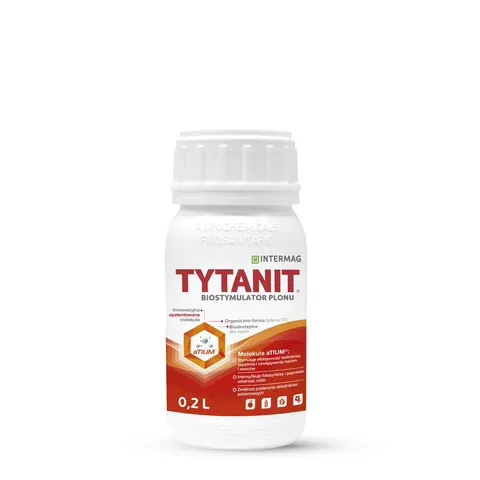 Tytanit 200ml INTERMAG stymulator, pozytywnie poprawia wielkość i jakość plonu