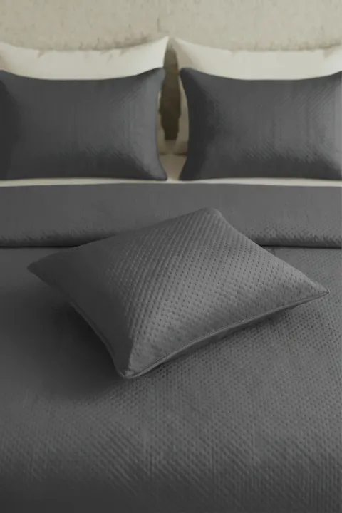 Poszewka Velvet do Narzuty MAYA Grafitowa