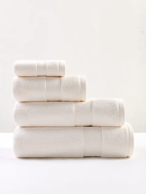 Ręcznik Bawełniany Leo 650g/m2 Kremowy