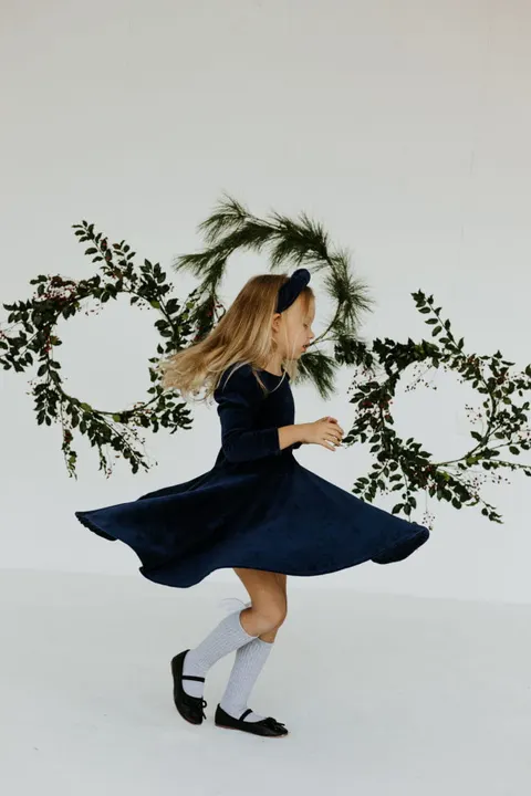 Sukienka z weluru NOELA VELVET NAVY BLUE -50%