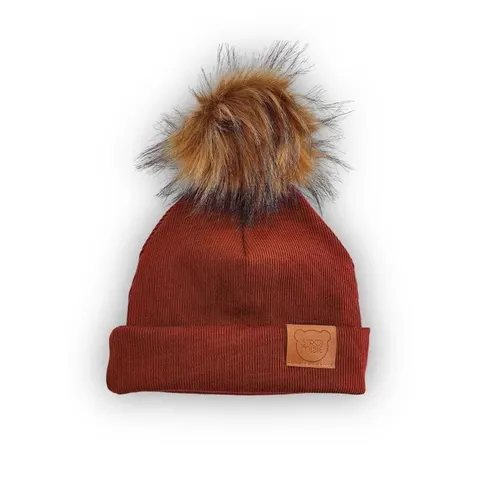 Czapka ORGANIC RUST z pomponem Premium